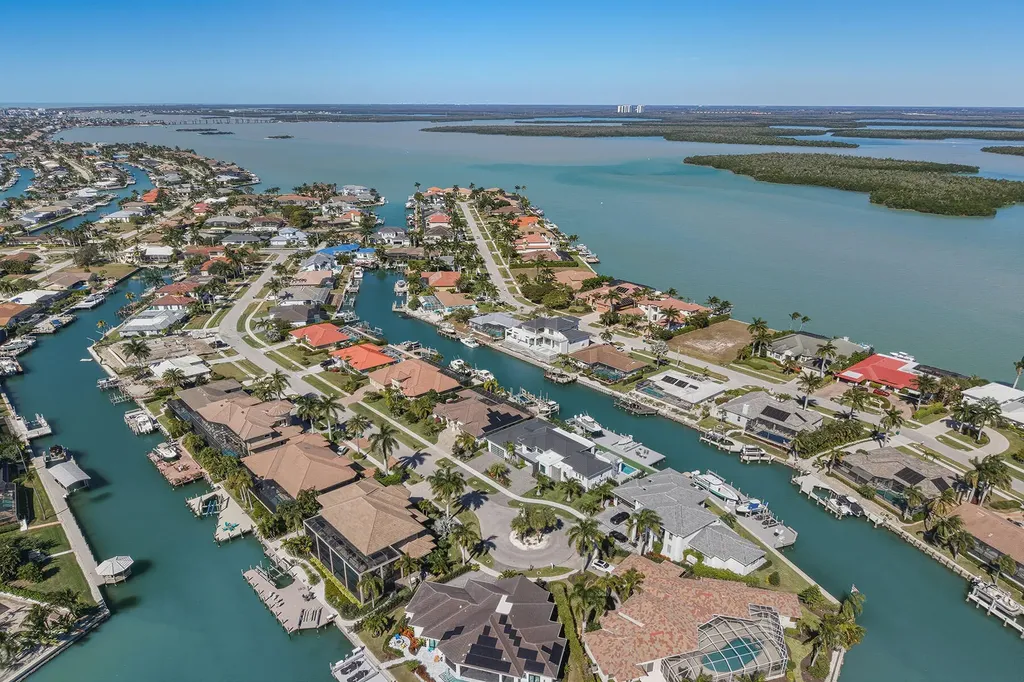 137 Hollyhock Court Marco Island FL 34145