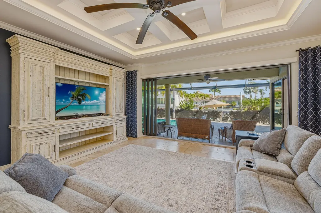 137 Hollyhock Court Marco Island FL 34145