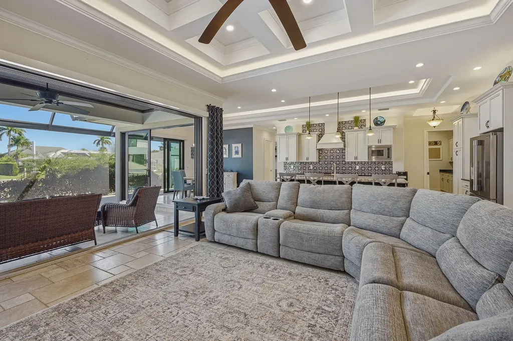 137 Hollyhock Court Marco Island FL 34145