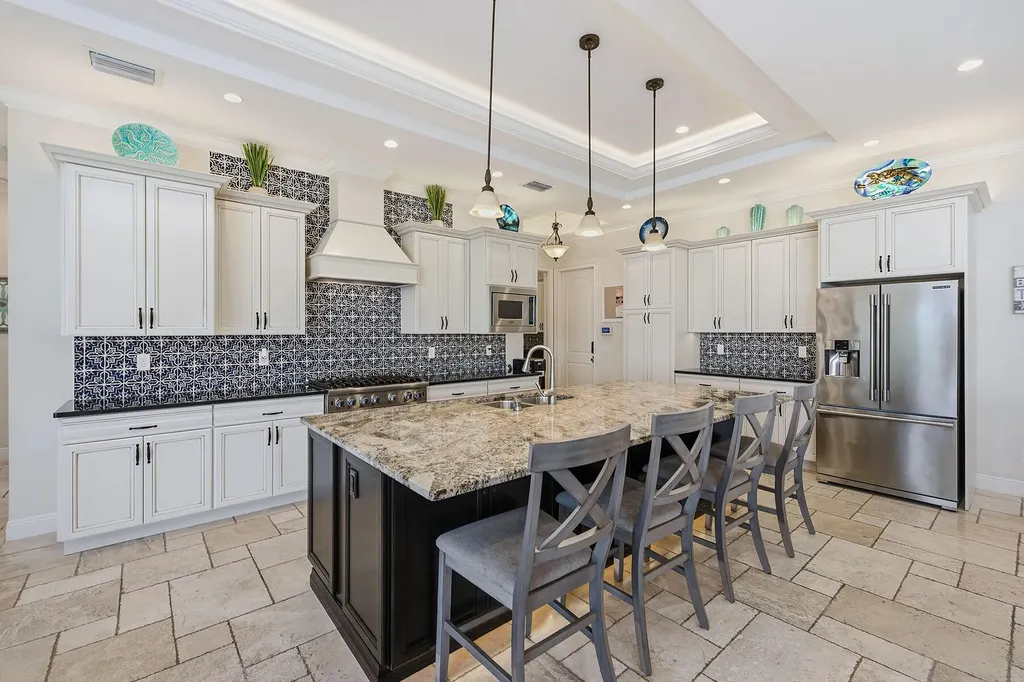 137 Hollyhock Court Marco Island FL 34145