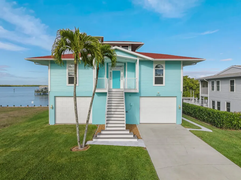 105 W Pago Pago Drive Naples FL 34113