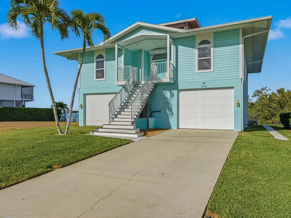 105 W Pago Pago Drive Naples FL 34113