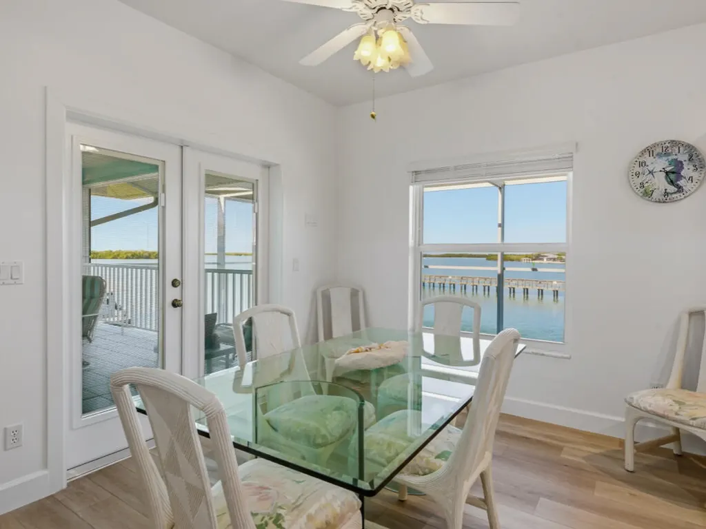 105 W Pago Pago Drive Naples FL 34113