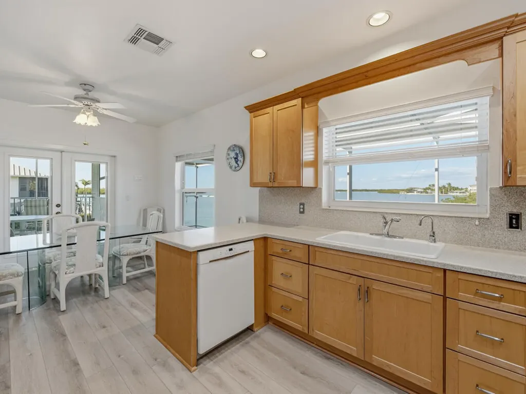 105 W Pago Pago Drive Naples FL 34113