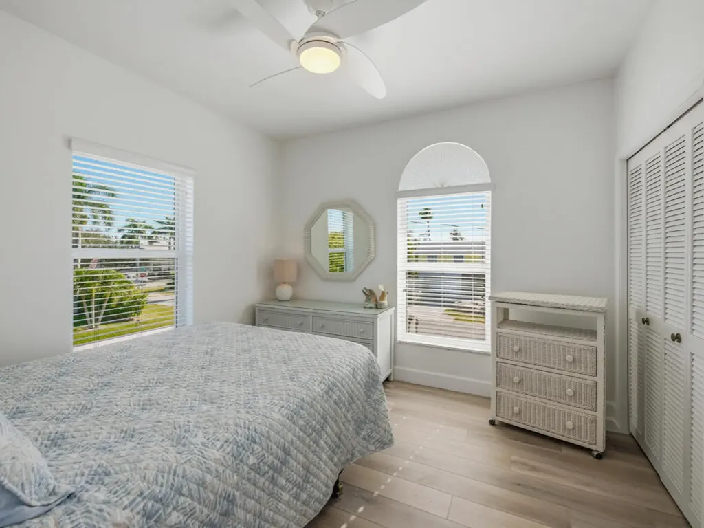 105 W Pago Pago Drive Naples FL 34113