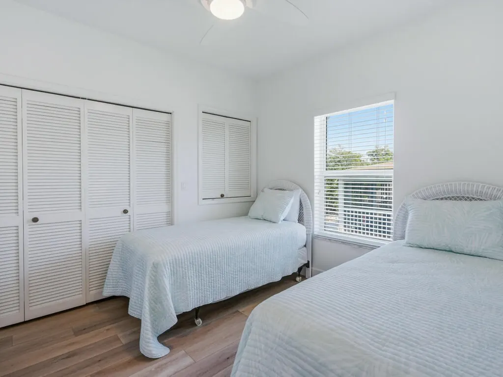 105 W Pago Pago Drive Naples FL 34113