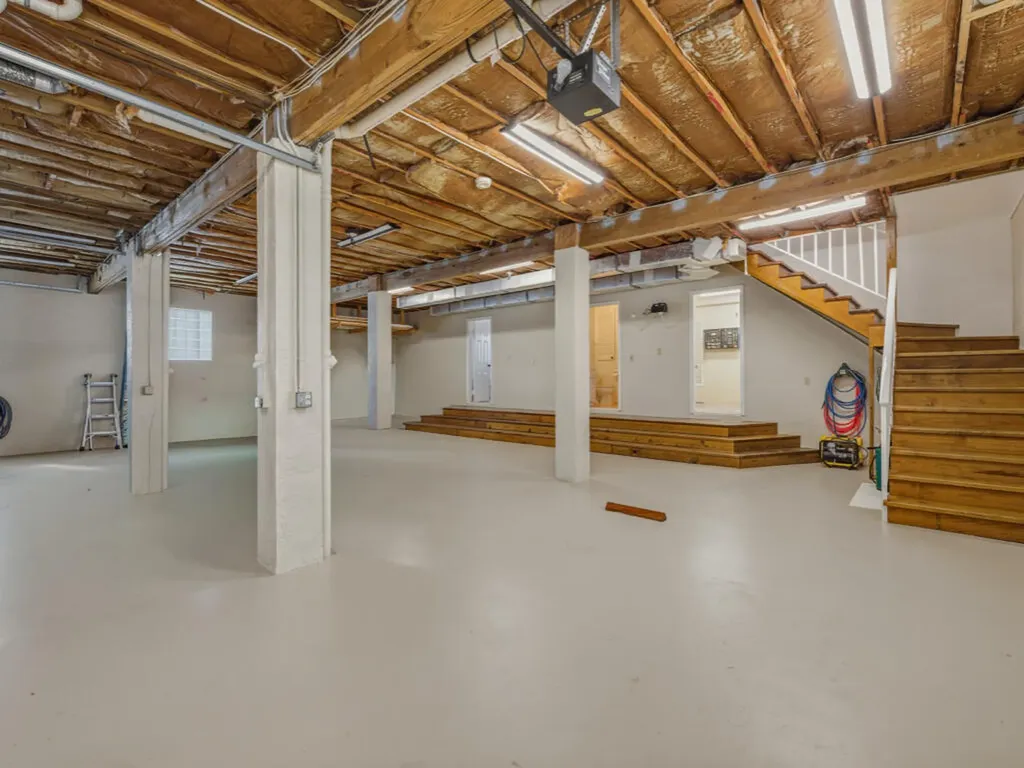 105 W Pago Pago Drive Naples FL 34113