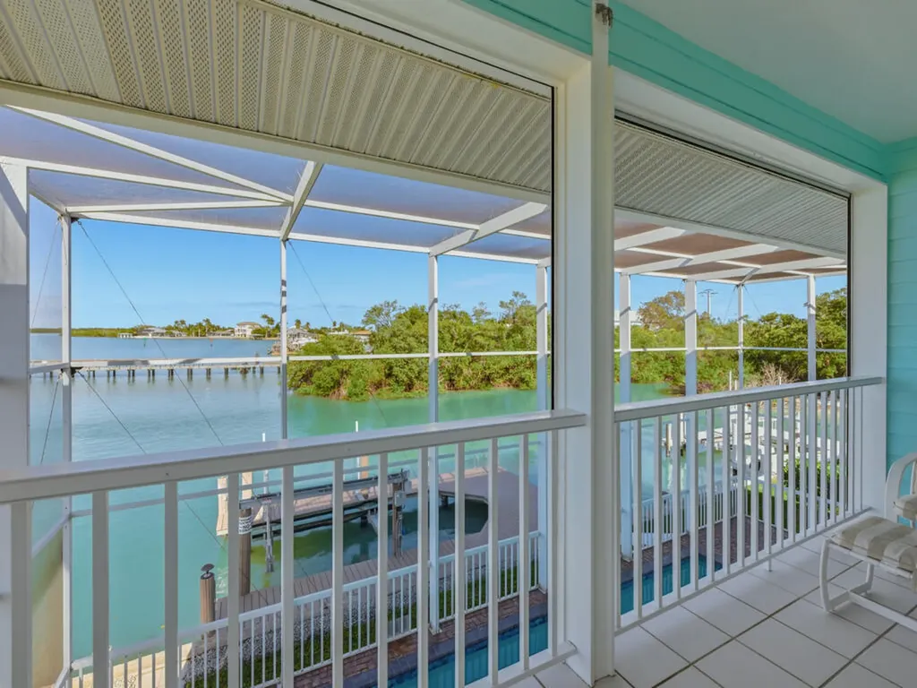 105 W Pago Pago Drive Naples FL 34113