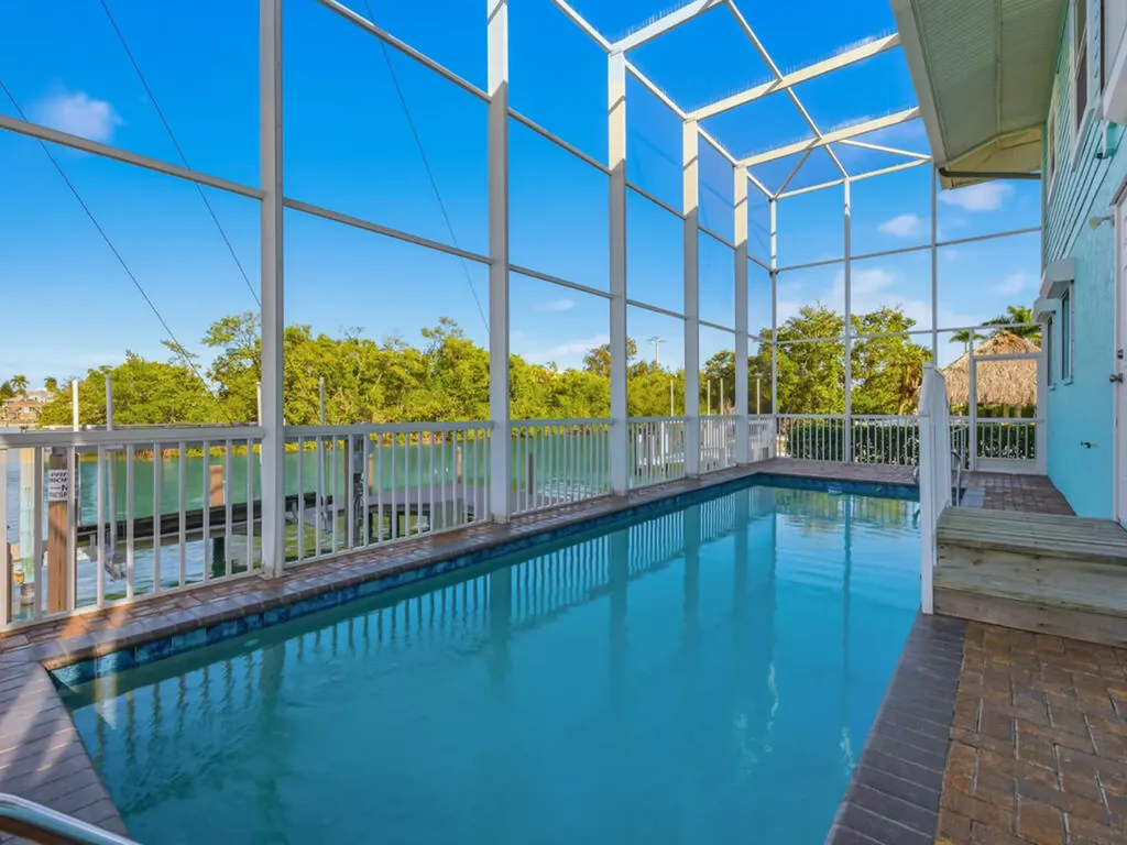 105 W Pago Pago Drive Naples FL 34113