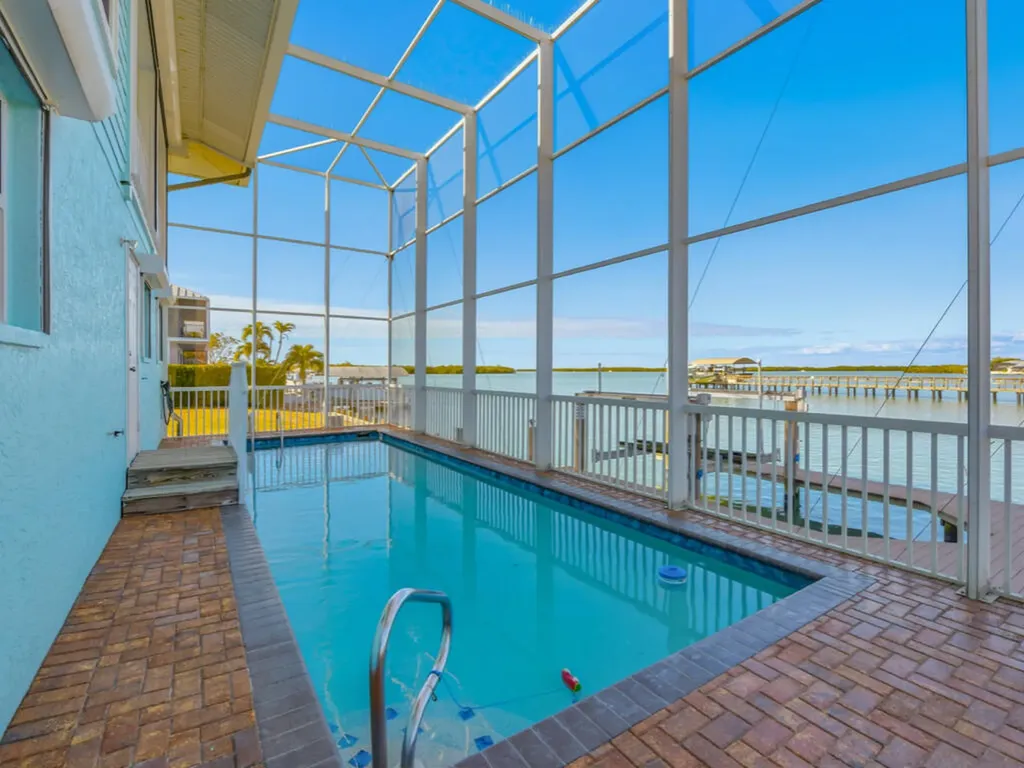 105 W Pago Pago Drive Naples FL 34113