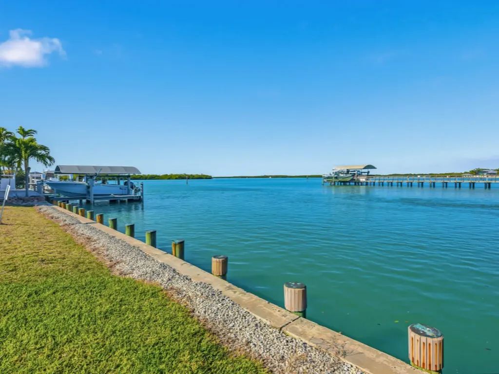 107 W Pago Pago Drive Naples FL 34113