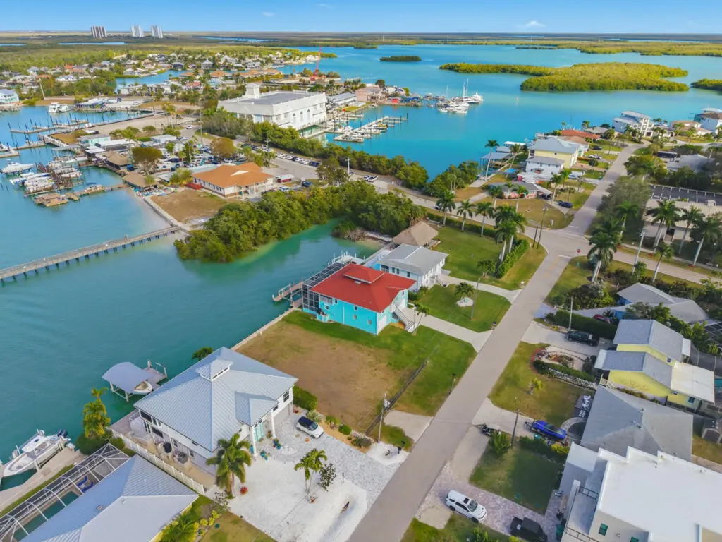 107 W Pago Pago Drive Naples FL 34113