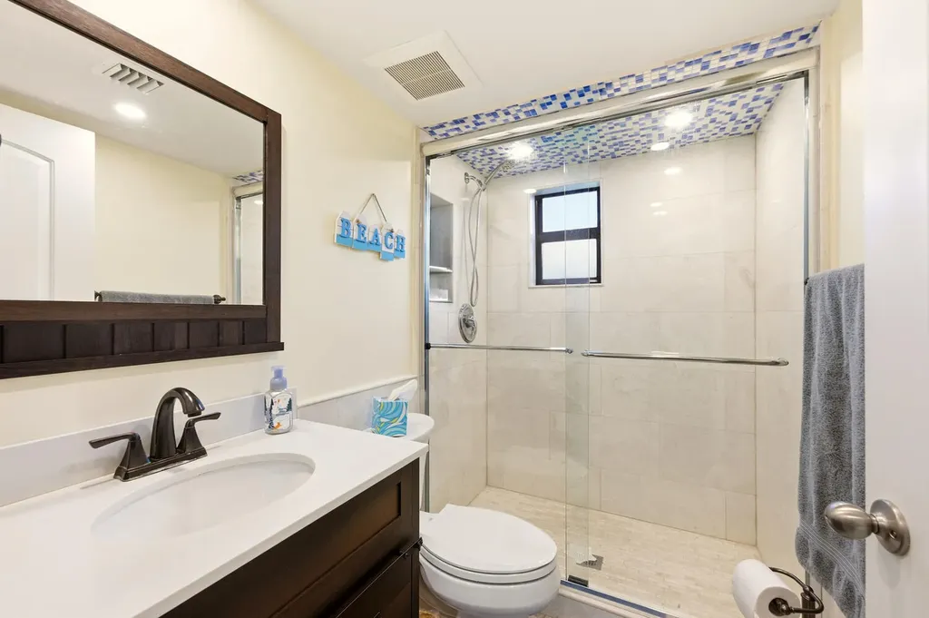 17 N Collier Marco Island FL 34145