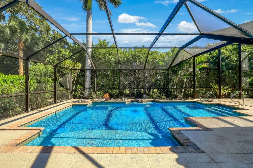 146 Muirfield Circle Naples FL 34113