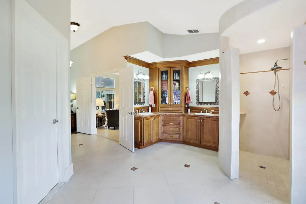 146 Muirfield Circle Naples FL 34113