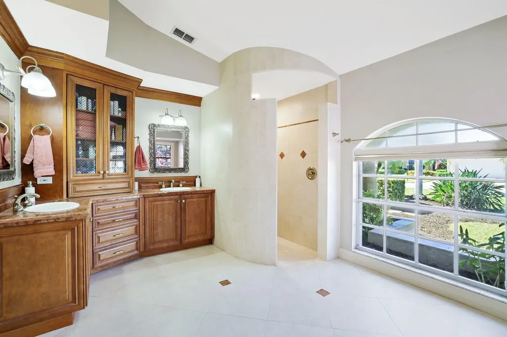 146 Muirfield Circle Naples FL 34113