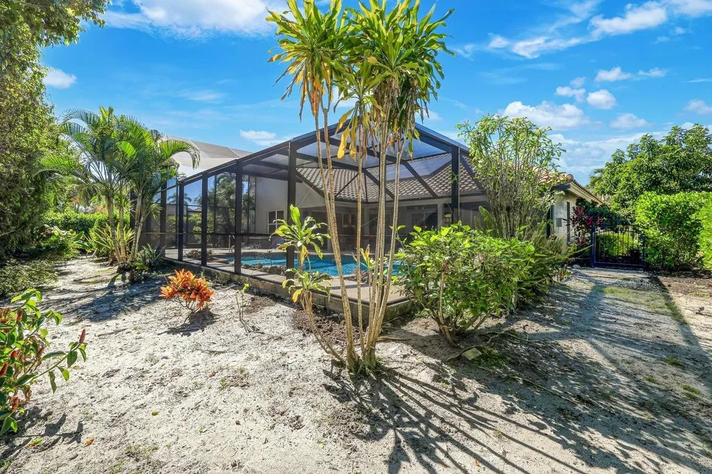 146 Muirfield Circle Naples FL 34113