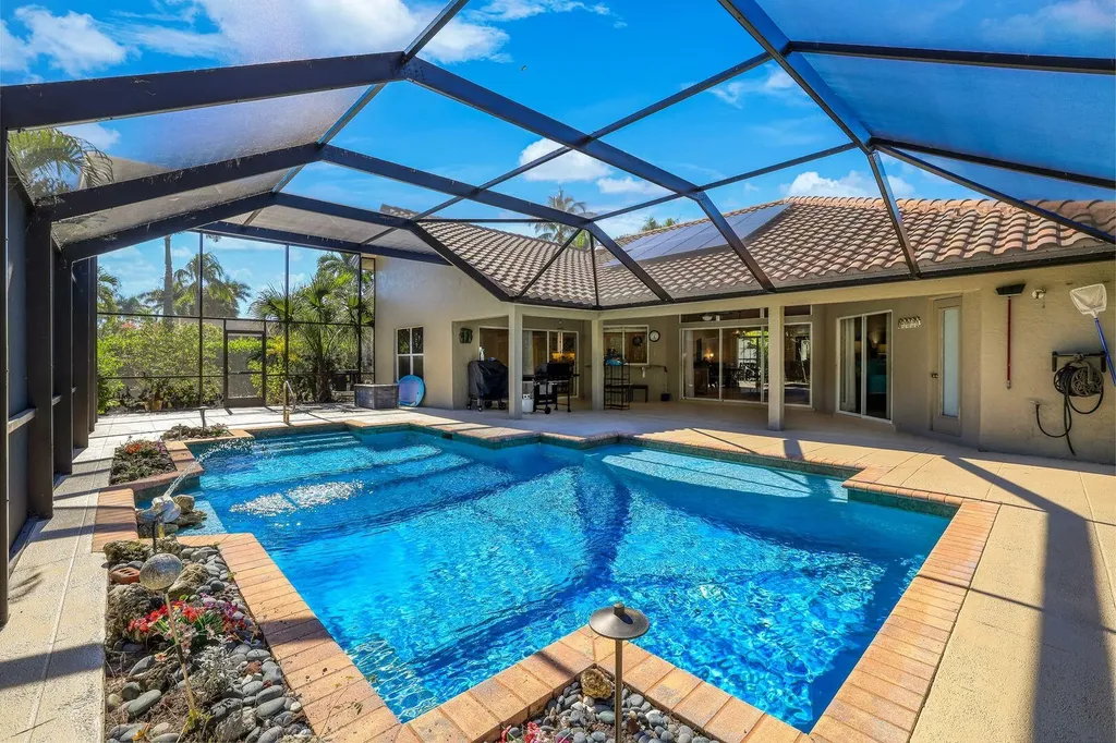 146 Muirfield Circle Naples FL 34113