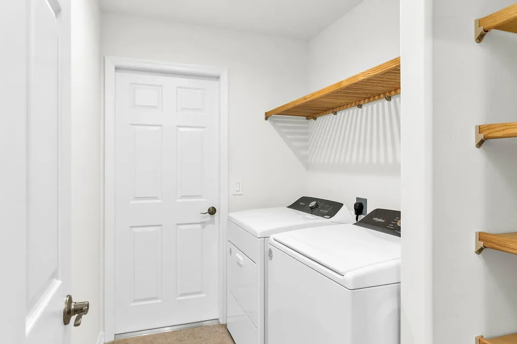 200 Cays Drive Naples FL 34114