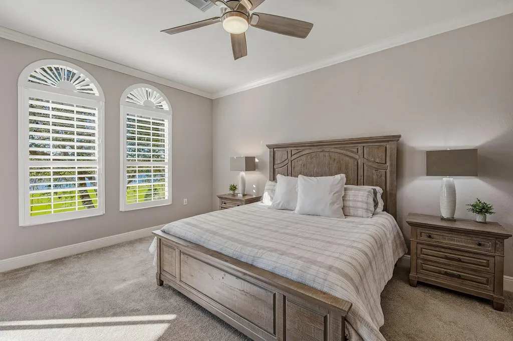 9057 Cherry Oaks Naples FL 34114