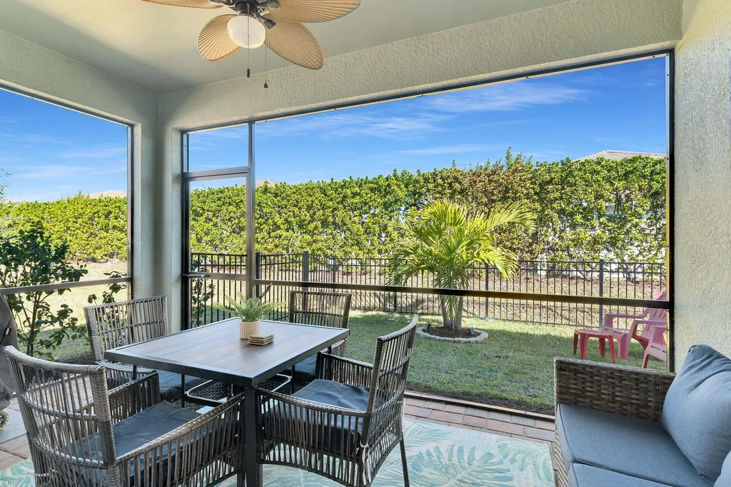 1035 Enbrook Loop Naples FL 34114