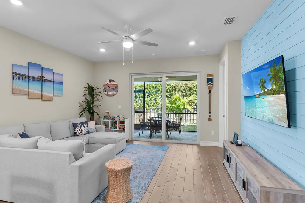 1035 Enbrook Loop Naples FL 34114