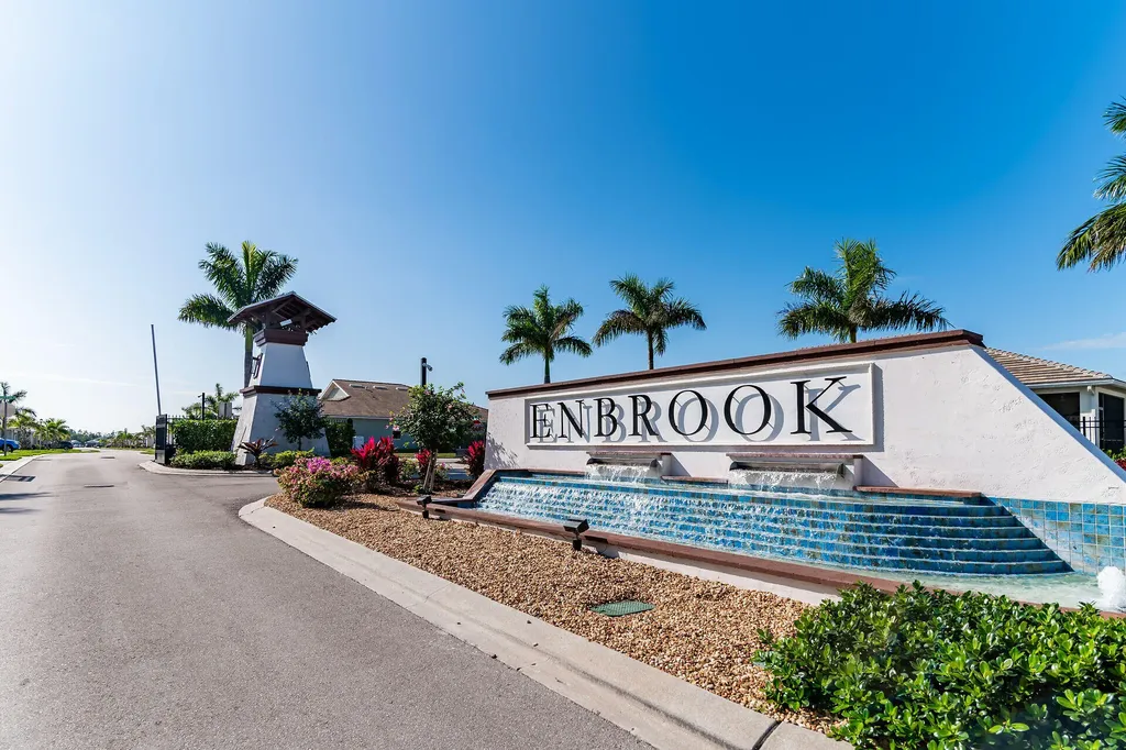 1035 Enbrook Loop Naples FL 34114