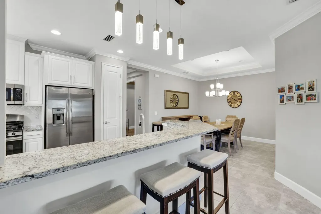 8581 Maggiore Court Naples FL 34114