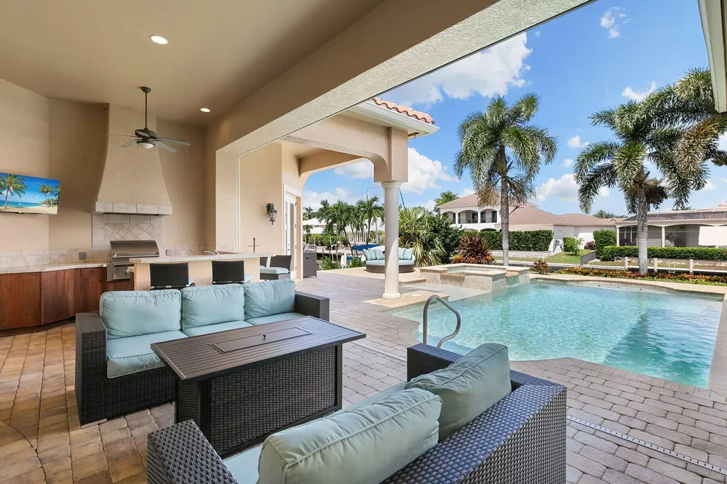 1590 Caxambas Court Marco Island FL 34145
