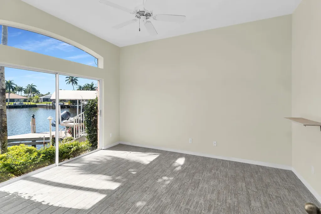 148 Eveningstar Cay Naples FL 34114