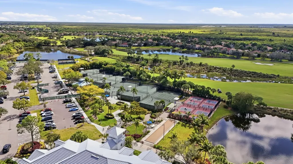 3854 Cotton Green Path Drive Naples FL 34114