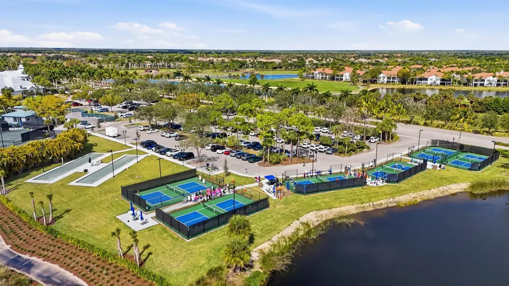 3854 Cotton Green Path Drive Naples FL 34114