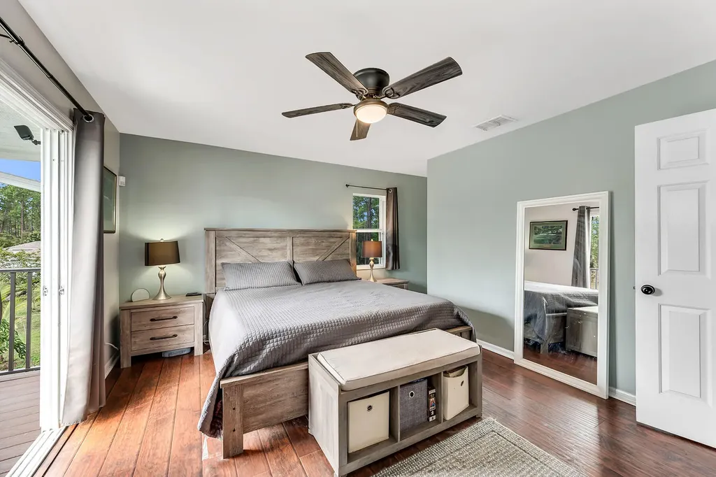 4105 2nd Avenue NE Naples FL 34120