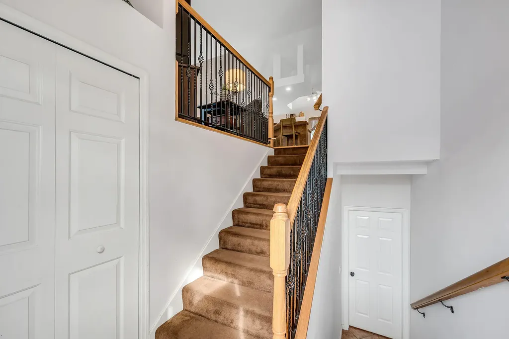 4105 2nd Avenue NE Naples FL 34120