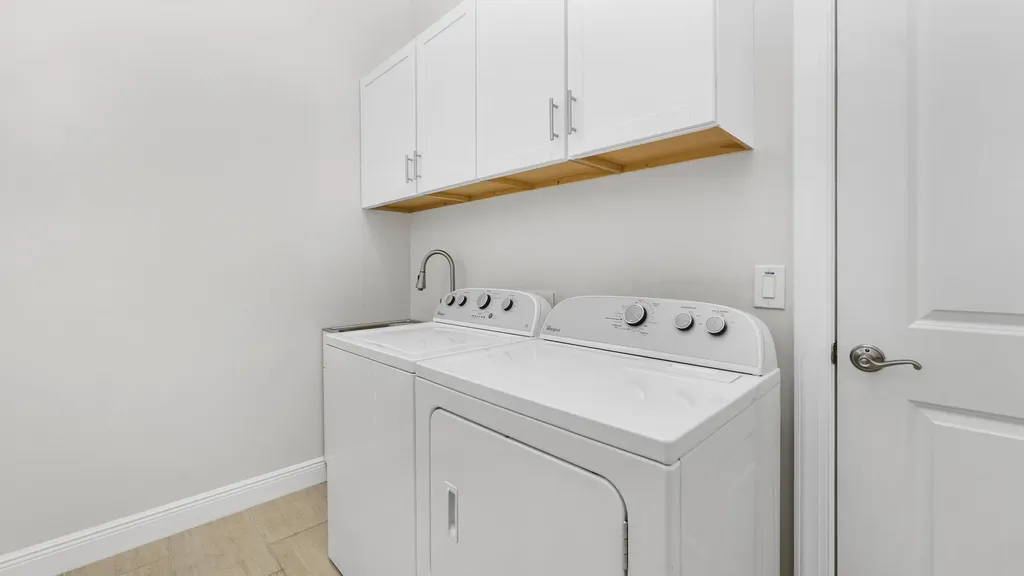 1238 Kendari Terrace Naples FL 34113