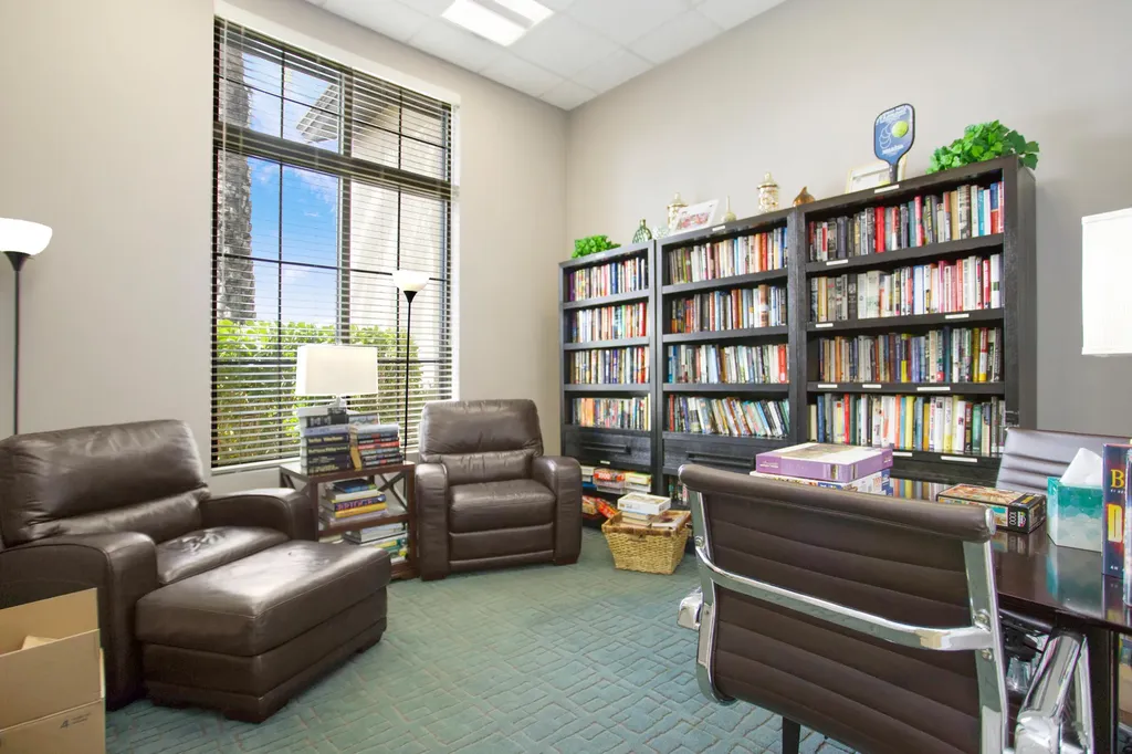 1238 Kendari Terrace Naples FL 34113