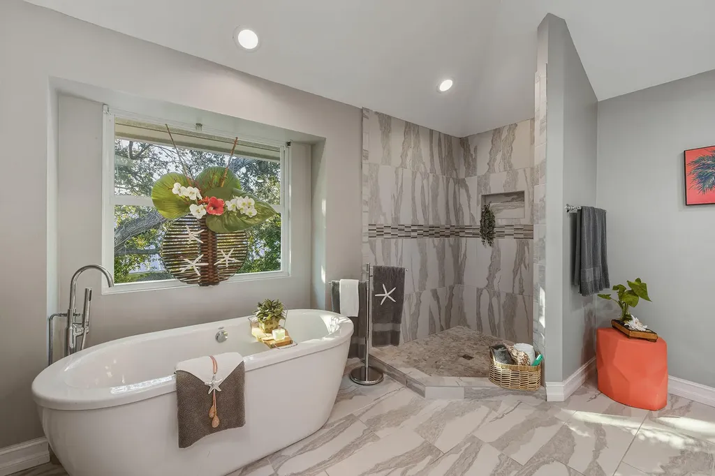 360 Gumbo Limbo Lane Marco Island FL 34145