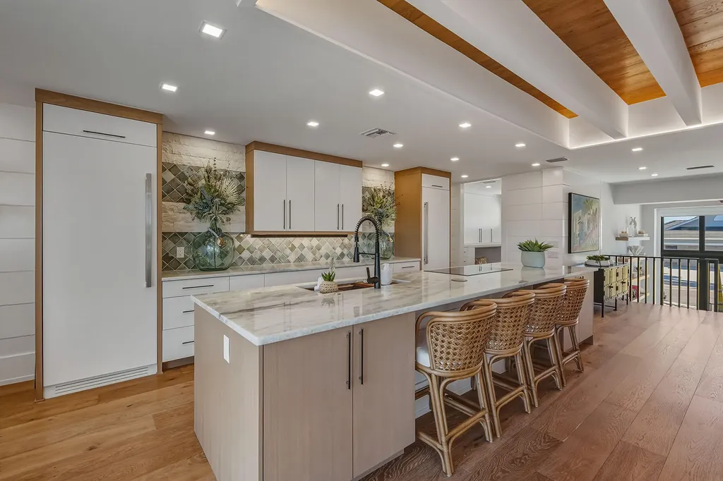 191 Leeward Court Marco Island FL 34145