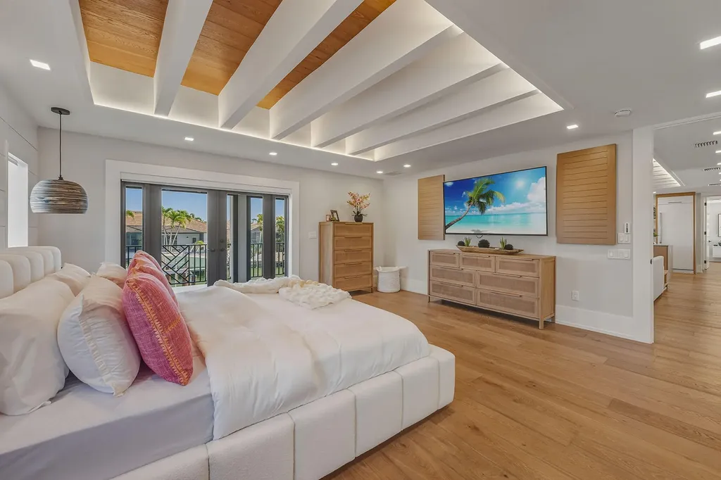 191 Leeward Court Marco Island FL 34145