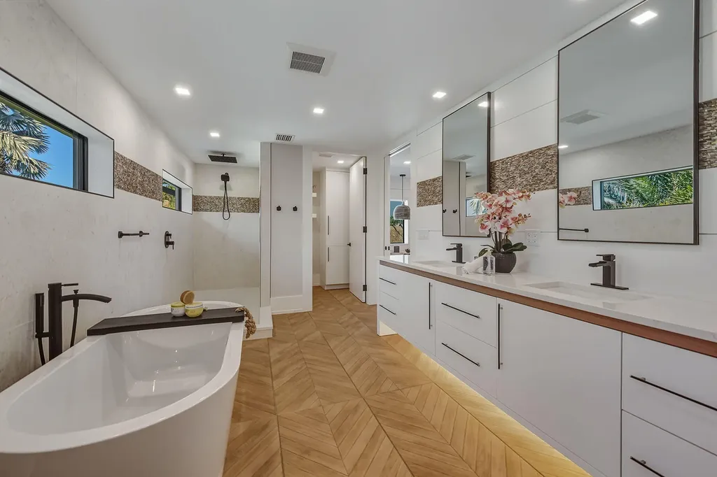 191 Leeward Court Marco Island FL 34145