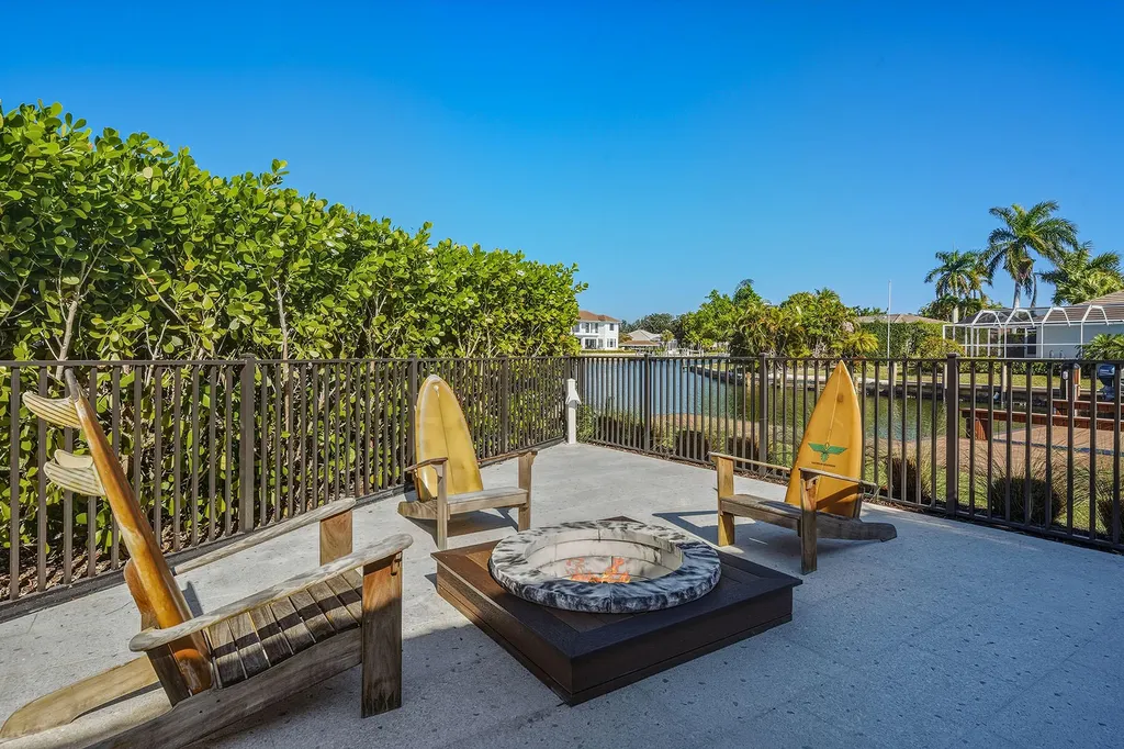 191 Leeward Court Marco Island FL 34145