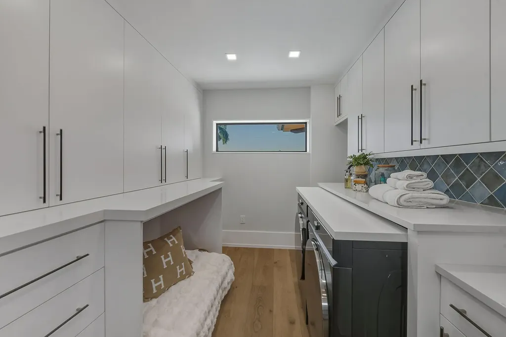 191 Leeward Court Marco Island FL 34145