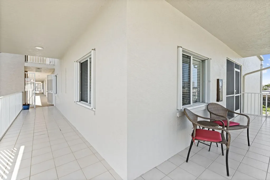 870 S Collier Court Marco Island FL 34145