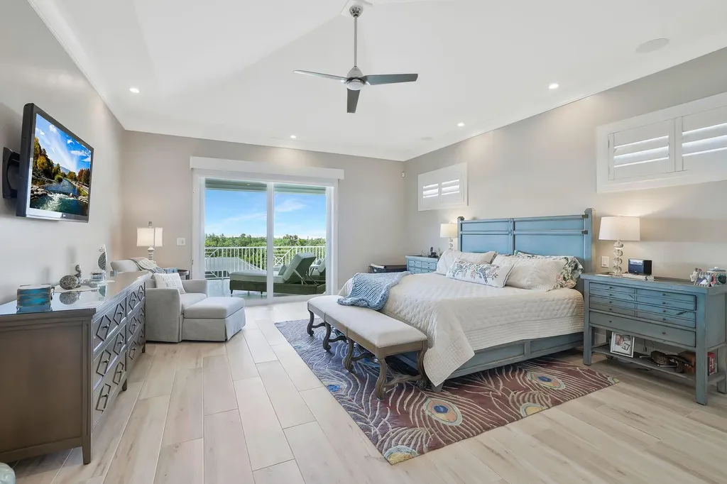 564 Spinnaker Drive Marco Island FL 34145