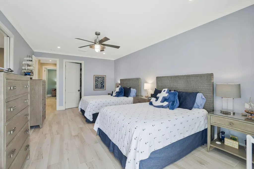 564 Spinnaker Drive Marco Island FL 34145