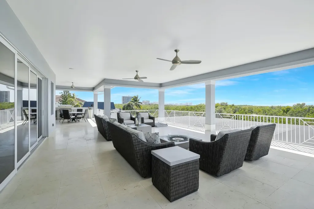 564 Spinnaker Drive Marco Island FL 34145