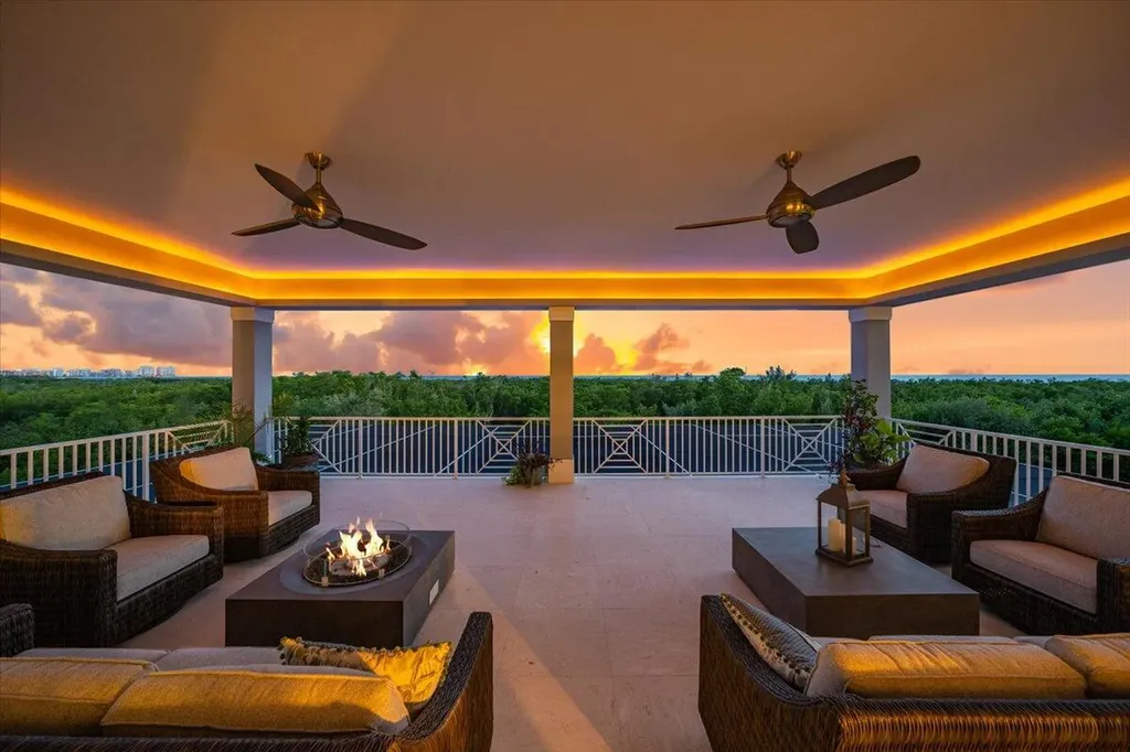 564 Spinnaker Drive Marco Island FL 34145