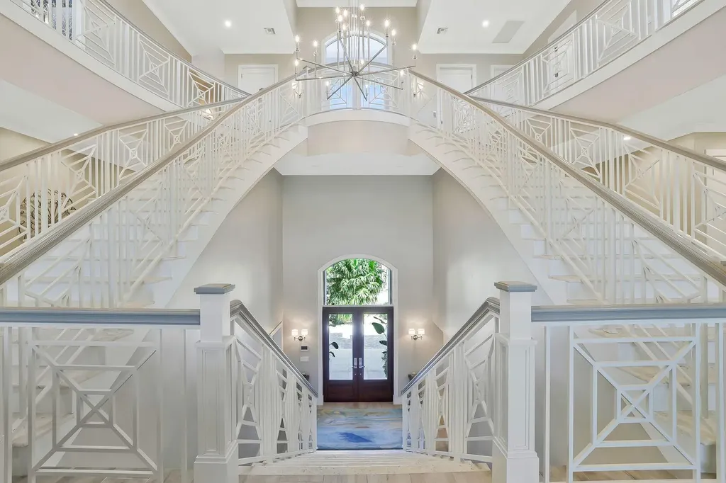 564 Spinnaker Drive Marco Island FL 34145