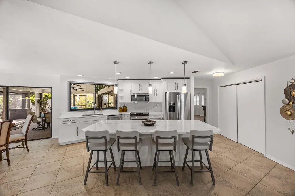 2529 Kings Lake Boulevard Naples FL 34112