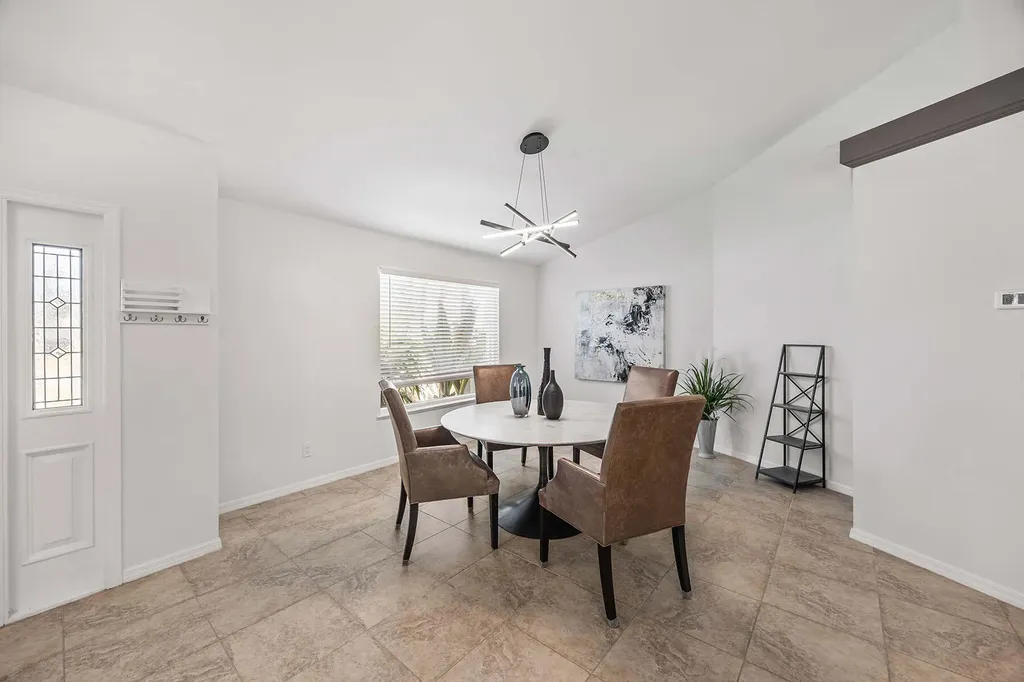 2529 Kings Lake Boulevard Naples FL 34112